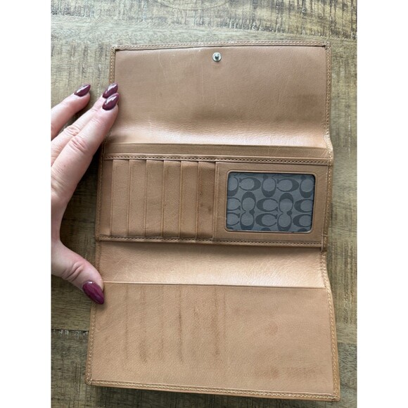 Coach Hamilton Tan Leather Trifold Wallet With Leather - Picture 5 of 12